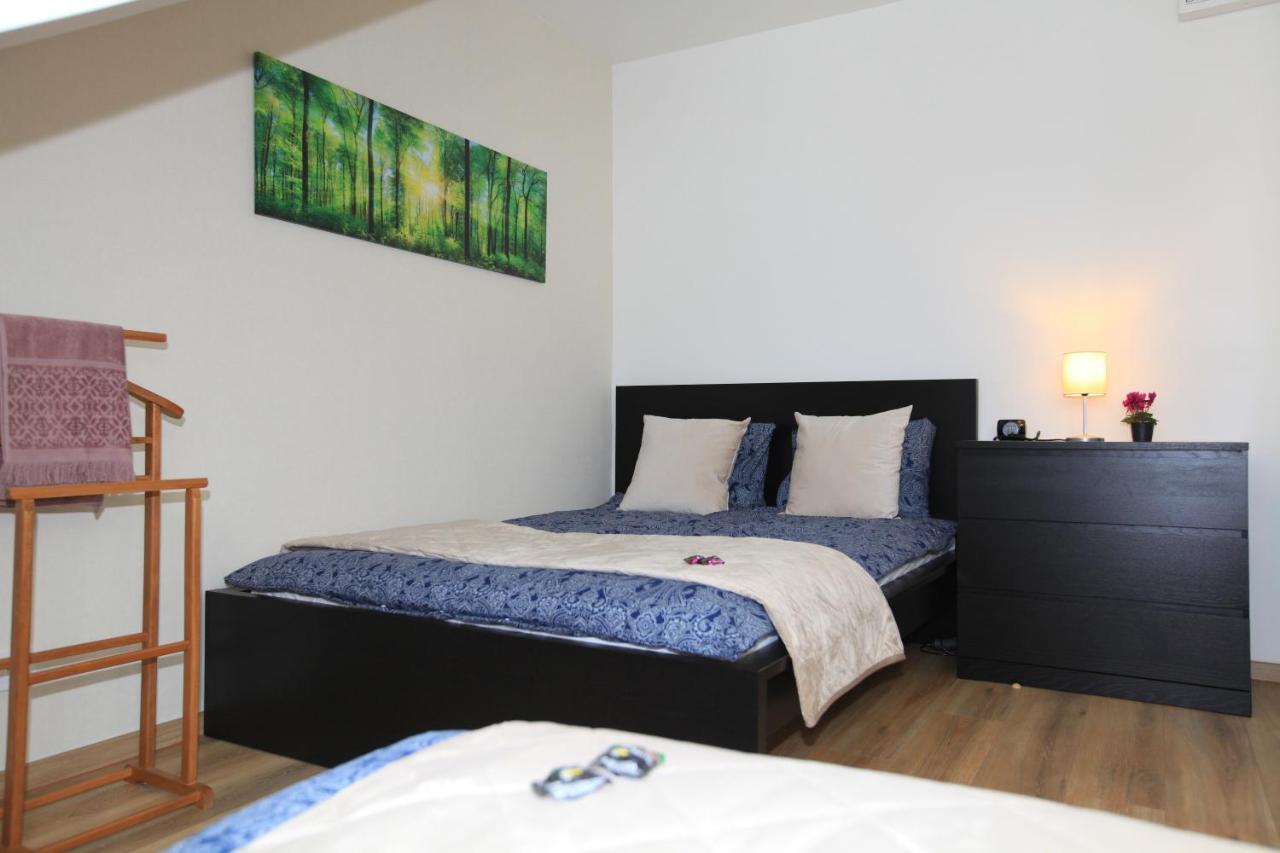 Paskal-Lux Apartments With Free Parking And Ac Budapest Esterno foto