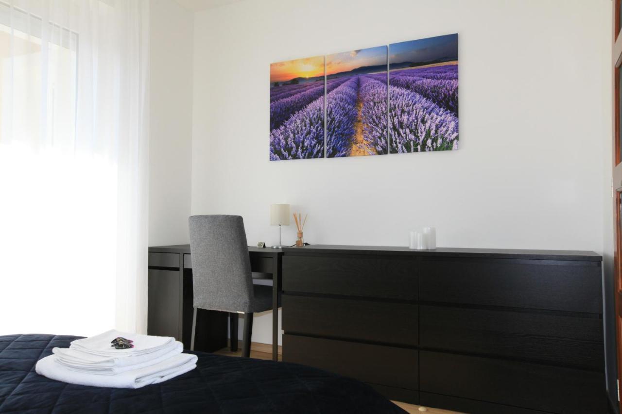 Paskal-Lux Apartments With Free Parking And Ac Budapest Esterno foto