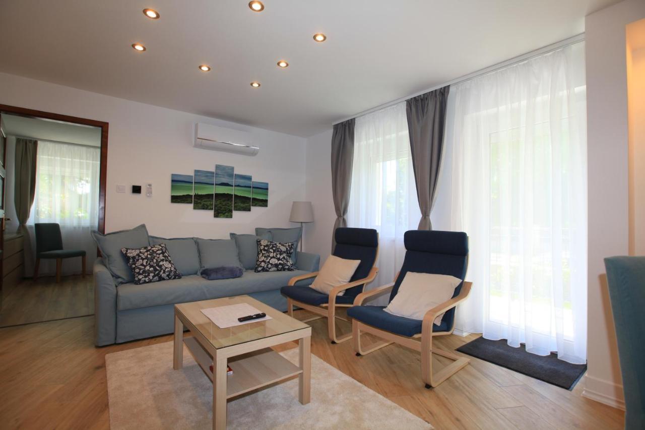 Paskal-Lux Apartments With Free Parking And Ac Budapest Esterno foto