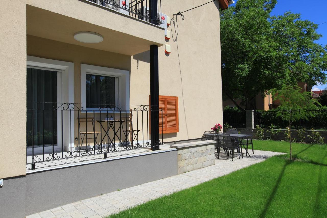 Paskal-Lux Apartments With Free Parking And Ac Budapest Esterno foto