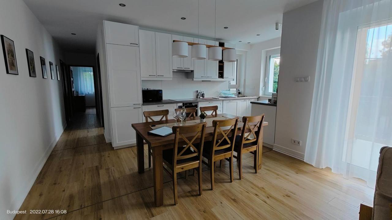 Paskal-Lux Apartments With Free Parking And Ac Budapest Esterno foto